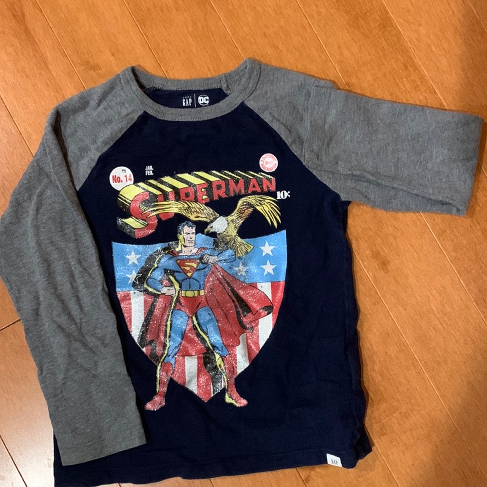 Gap kids DC Comic-themed long sleeve shirt. Size 5T.